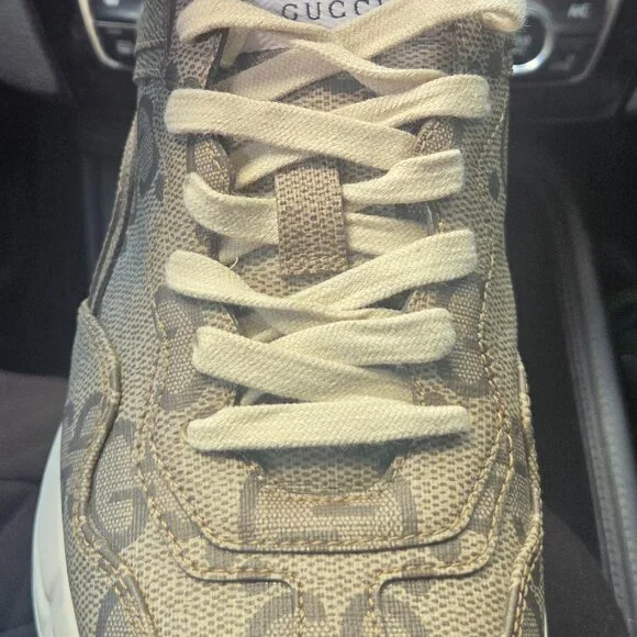 Gucci shoes - Picture 2 of 5